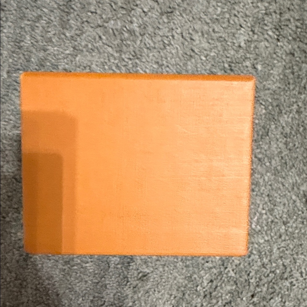 Louis Vuitton Orange Glasses Box with Navy Ribbon - Picture 4 of 4